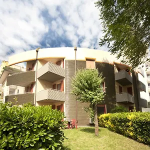 *** Aparthotel Aris Italia